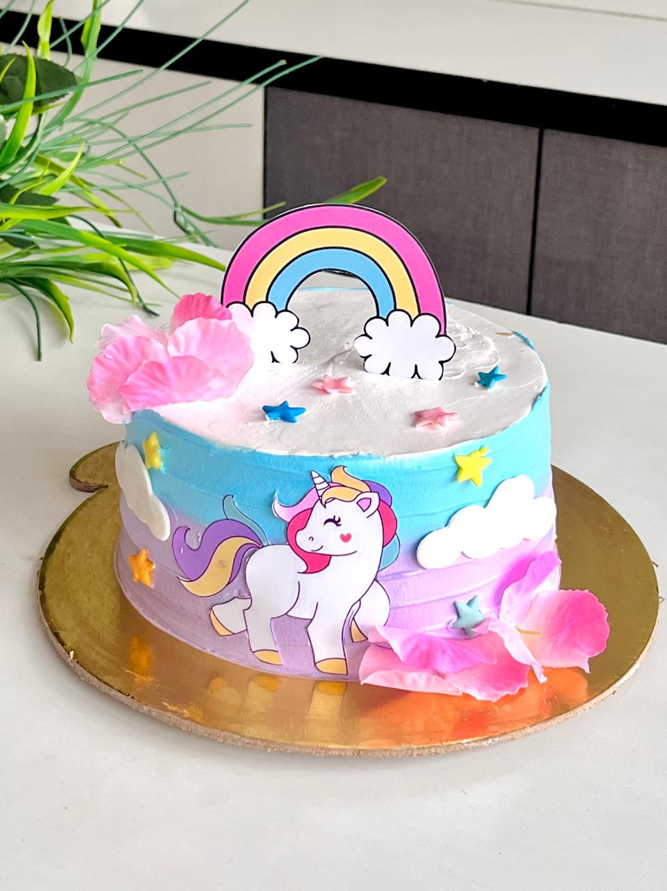 Unicorn fairy dust cake 